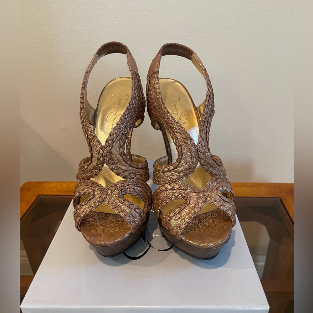 Jessica Simpson Pumps